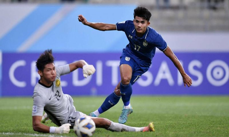 Suphanat Muenta - Cầu thủ quan trọng của đội tuyển Thái Lan